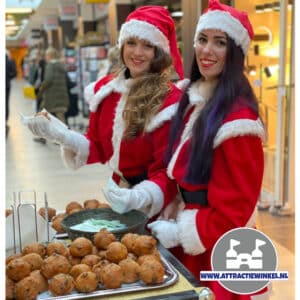 Een uitdeelactie in uw winkelcentrum kan met elk thema op elk moment. Informeer naar de mogelijkheden bij Attractiewinkel.nl