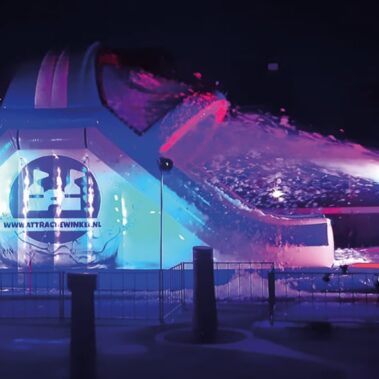 Wil je een water stormbaan huren, dan moet je zeker eens kijken naar deze tobbedansbaan. Op vele manieren inzetbaar, ook in de avonduren!